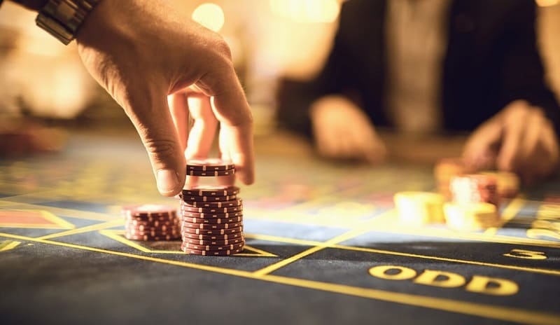 How to Bet on Baccarat